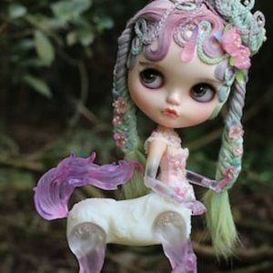 SOLD Anniedollz OOAK Custom Blythe - Forest Unicorn